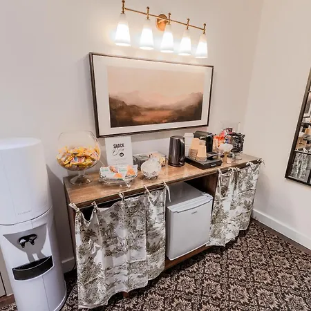 Self Check-In Boutique Hotel - Quartier Latin - Room 302-3